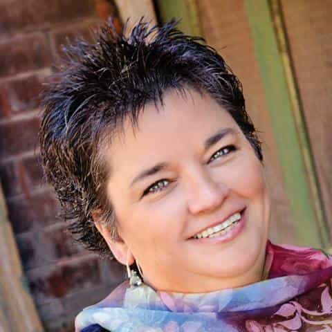 Rev. Kelly Isola