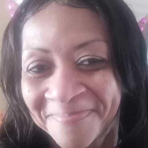 Headhsot of Veronica Walker Douglas