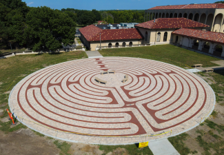 unity village labyrinth